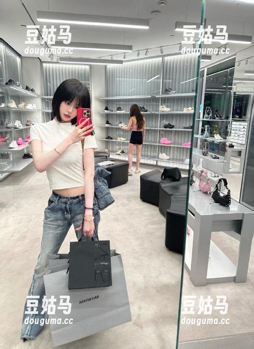 17c吃瓜暗黑线路曝光，谁说这都不重要？