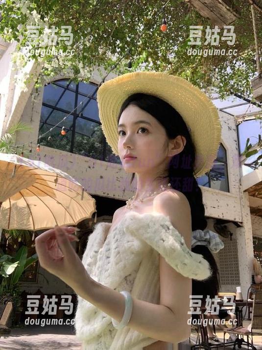 “51吃瓜fun”网址更新，难道吃的瓜比我的生活还甜？
