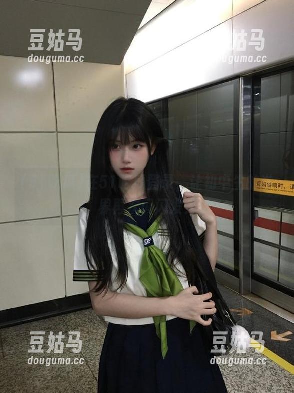 在51吃瓜登录，让初中生的世界再次闪闪发光