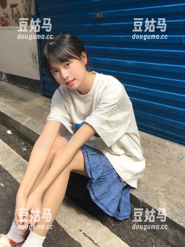 下载51吃瓜，官网配合你的吃瓜节奏，不信你试试，吃完瓜还能顺便吃个零食！