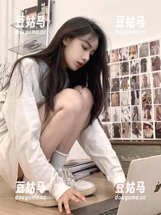 走进“51吃瓜官网”，每次都像是翻的天天刊，期待揭秘，就怕心情崩！