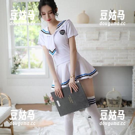 在51吃瓜官网的链接里，路过千千万万的奇闻怪异，我的好奇心就像被调皮的小猫抓住了。