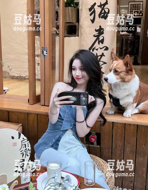 哇，52吃瓜网又丢出超多“资源”，每天都像是在寻宝，简直上瘾！