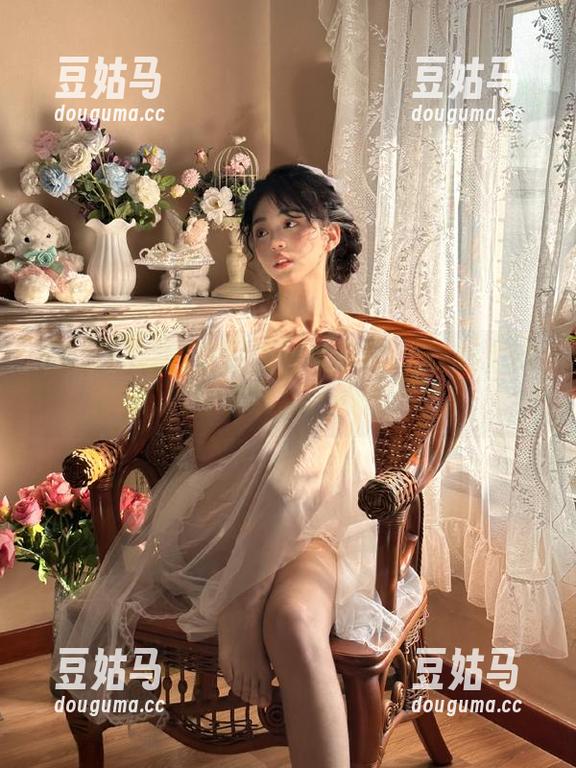 首页的偷偷乐趣：52吃瓜网都在讲哪些八卦呢？