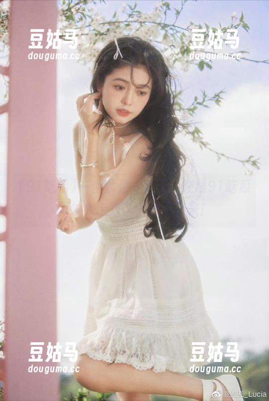 一坐就是一整天，在线91吃瓜网址太上头了，停不下来！