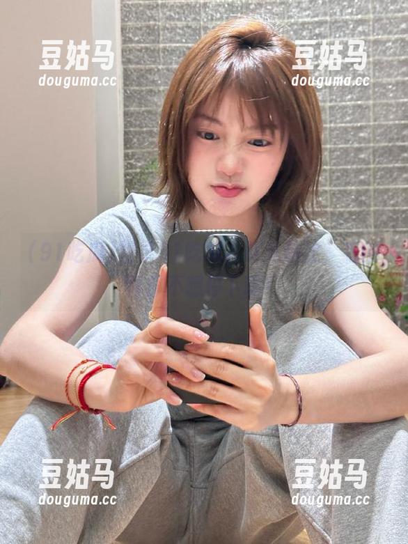91吃瓜 登录91吃瓜,时光静止,我的胃却不想停下啊!