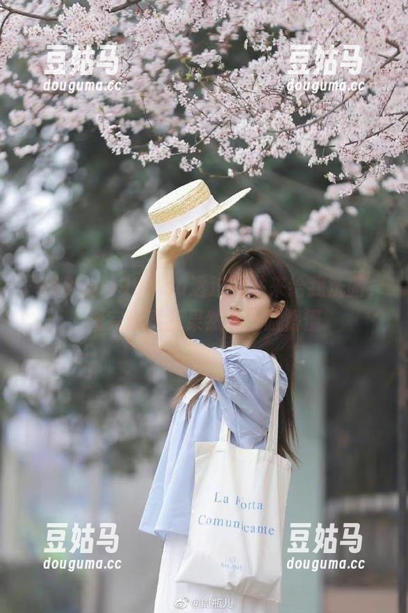 998.su透过网站来给我洗脑，看完趣事我果然又一脸懵懂
