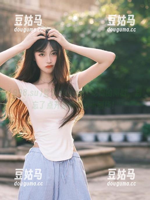 登录998.su，吃瓜的同时，别忘了点开你的内心小剧场！