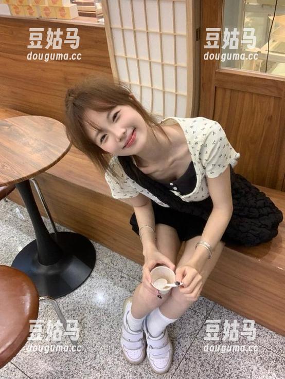 谁来解解我www.51cg59.me发布的那个让人心浮气躁的瓜！