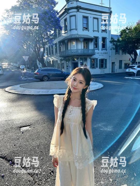 zztt11网址上神秘的网友又露面了，果然无聊的幽默天天有！