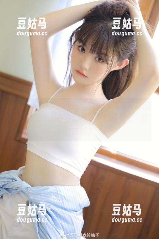 今日吃瓜911导航：瓜田里的秘密，不小心踢到的“黑暗果实”你敢吃吗？