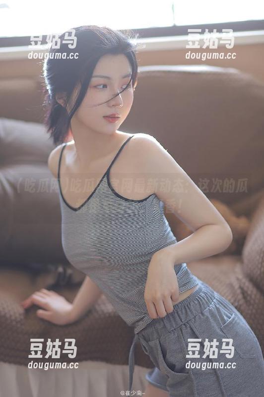 吃瓜网官网最新动态：这次的瓜都是免费的，真香！