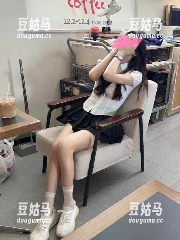 今天的热搜又有新货，吃瓜黑料视频在线爆料！