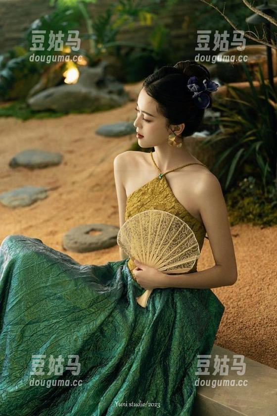 吾爱吃瓜，永不迷路，细数第一线的小节，每个人的台词都像调皮的小猫！