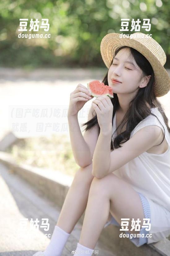吃瓜不止要塞嘴，还得分享成就感，国产吃瓜让我每次都觉得自己超牛！