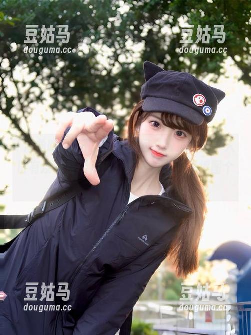 汗，就想问问“海角吃瓜”入口有没有整点瓜谱介绍？这东西可得图个名堂！