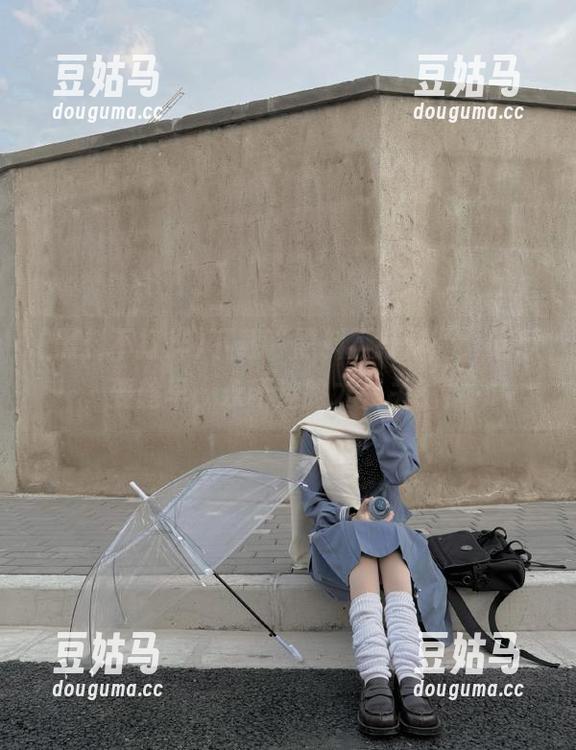 下载“黑料不打烊”，吃瓜要趁早，永不迷路才是关键！