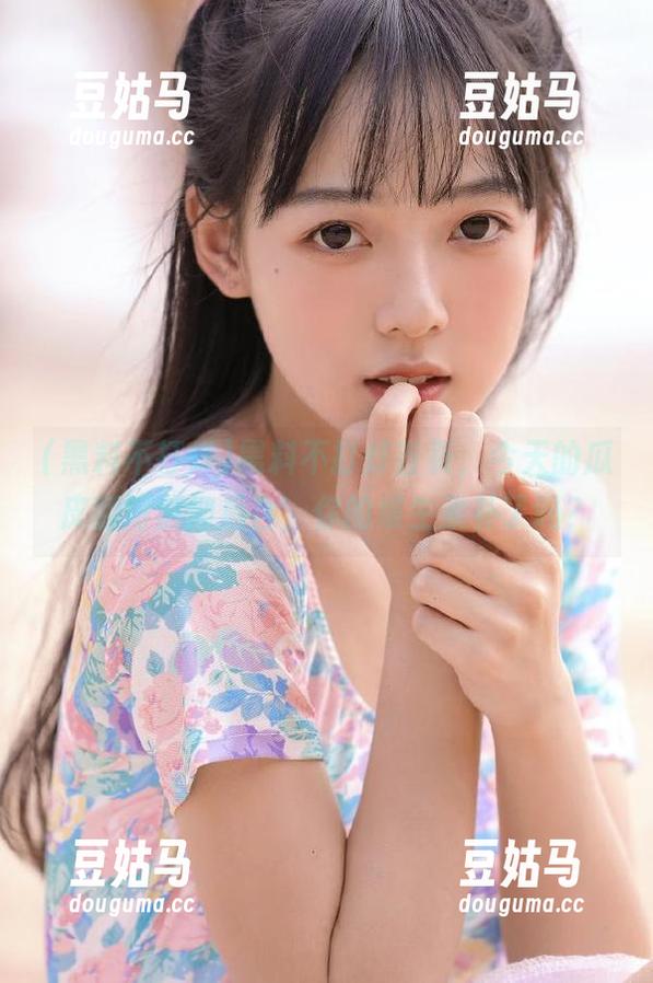 黑料不打烊首页，今天的瓜皮翻得前仰后合，你的维生素补了吗？
