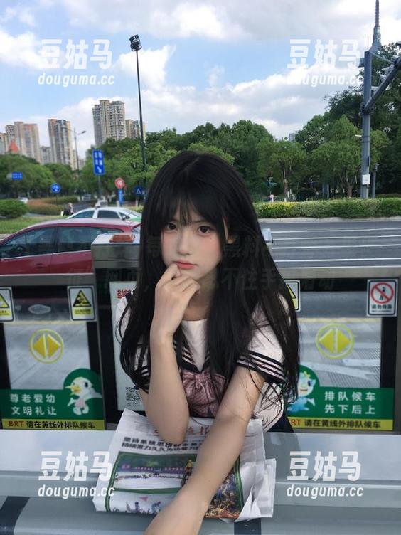 每次逛“黑料不打烊万里长征”网页，真的忍不住手指滑动