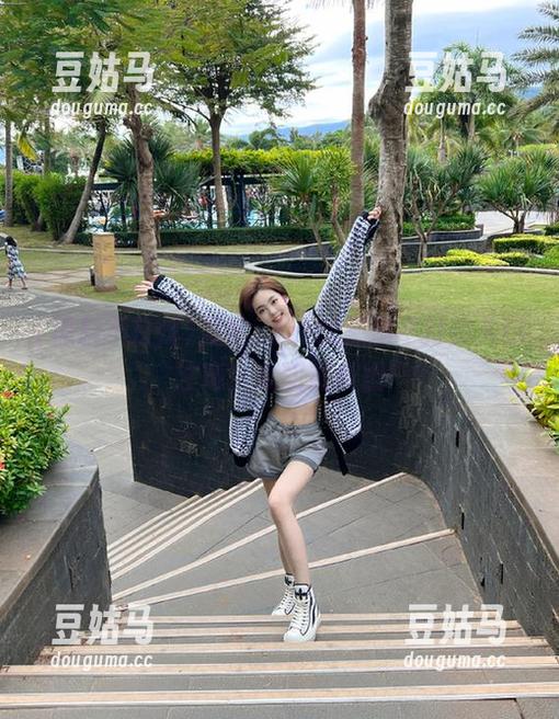 直达zzzttt黑料不打烊入口，注意！瓜甜蜜负担！