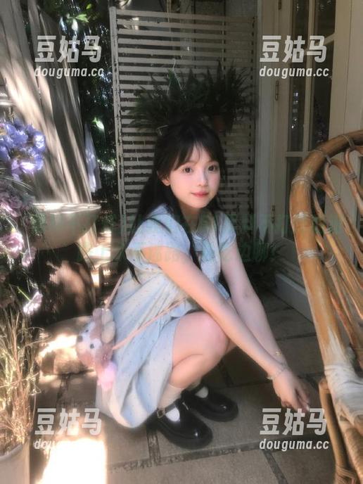 让我们在51黑料不打烊的道路上永不迷路，边吃边聊！