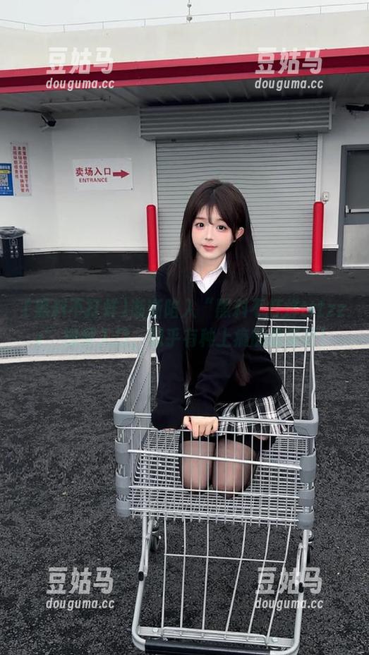渐渐陷入“黑料不打烊tttzzz”视频入口，似乎有种上瘾的感觉呀！