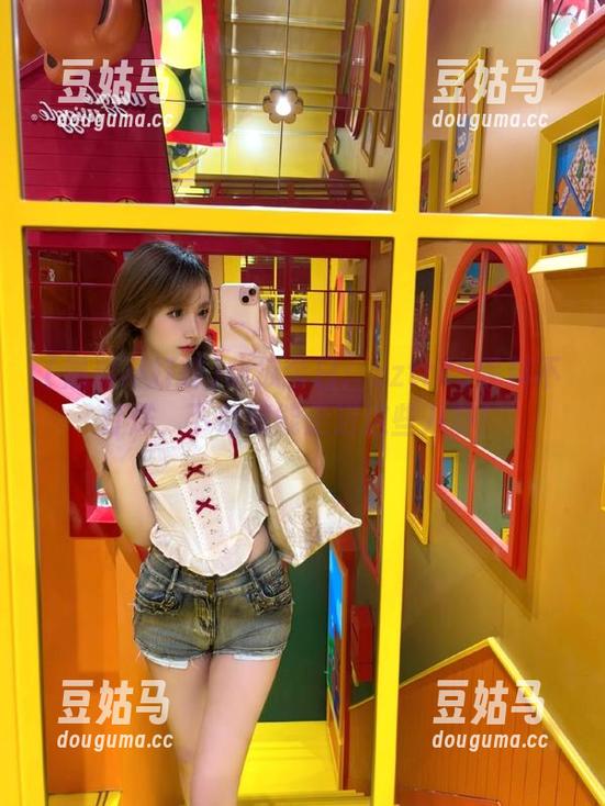吃瓜今日：zztt45黑料不打烊，下载就能走近这些八卦！