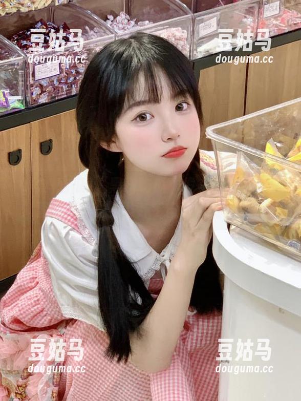 “黑料吃瓜”发布的官网入口，直接把我送到八卦宇宙，我要沦陷了。