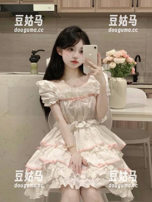 黑料吃瓜不打烊app，反差萌到让人瞠目结舌的观察日志。