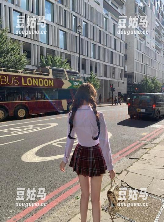 最新黑料尽在黑料吃瓜不打烊发布，跨屏在线观看体验杠杠的！