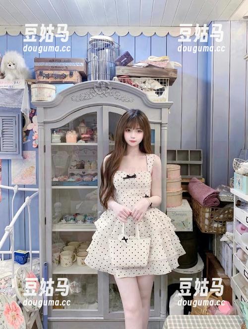 直达黑料吃瓜网app，果然是手机里最受欢迎的负能量包！