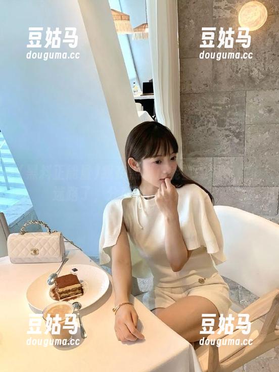 我在黑料正能量的导航栏上迷路了，分享我的奇妙旅程！