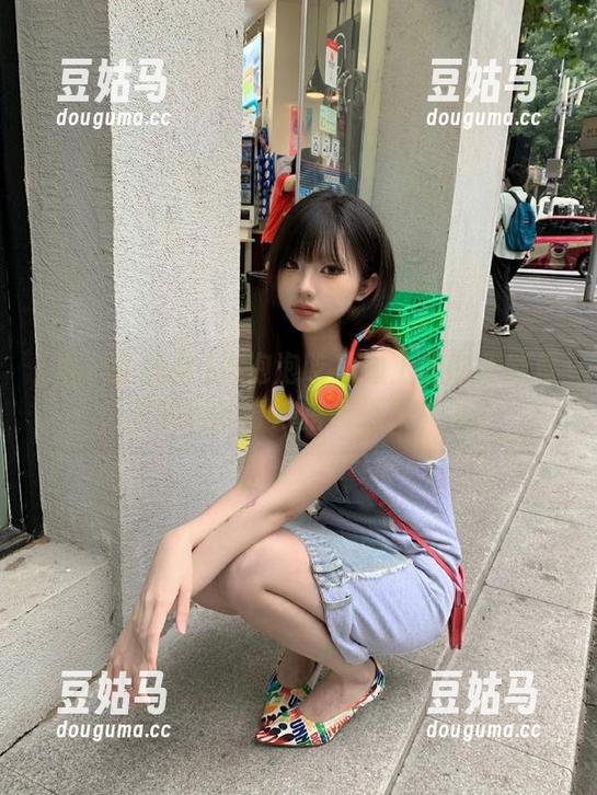 黑料正能量 当泡泡吃瓜遇上黑料正能量,苹果版的奇妙搭配惹人关注!