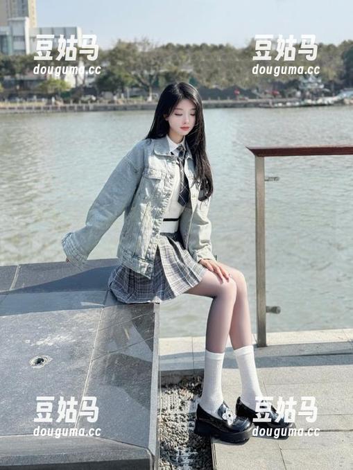 黑料正能量hl苹果版，边吃瓜边冲冲冲，真刺激！