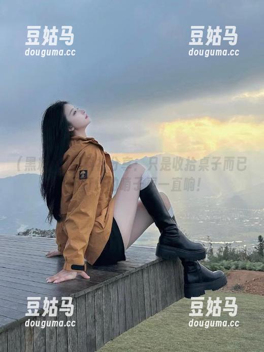 黑料社分享：只是收拾桌子而已？不打烊的哨子声一直响！