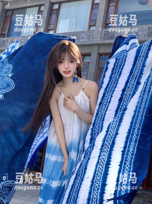 网页版上画风大变，黑料社区苹果版会不会悄悄跟着一起‘转’？