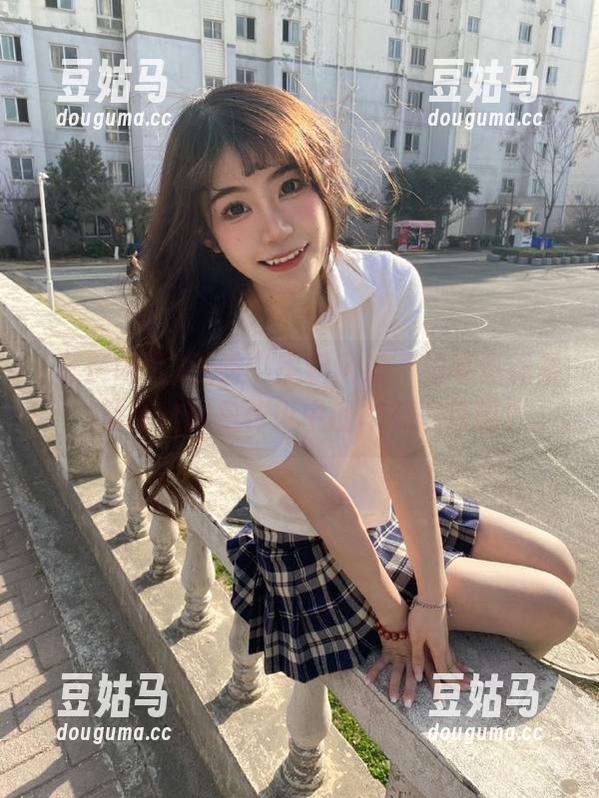 观看“黑料网址”的幕后花絮，难道这就是传说中的车祸现场吗？