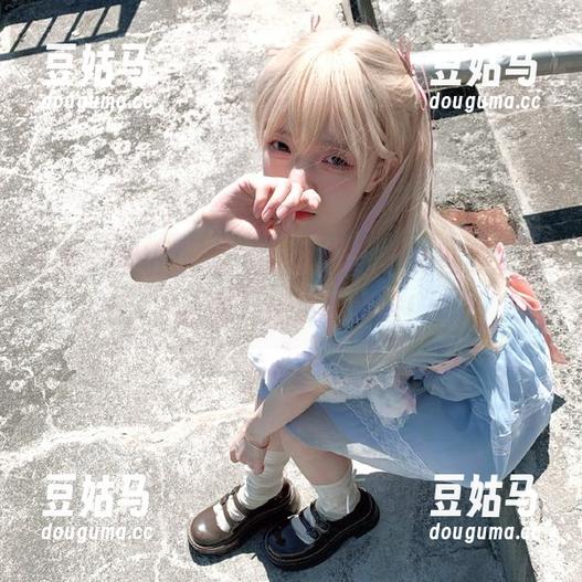 分享黑料网站，免费在线观看中文版，让瓜更好吃！